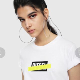 ディーゼル(DIESEL)の《今は売ってない希少アイテム》DIESEL ディーゼル Tシャツ Sサイズ(Tシャツ(半袖/袖なし))