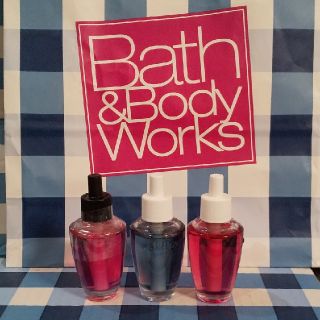 バスアンドボディーワークス(Bath & Body Works)の訳あり格安！ バスアンドボディワークス ウォールフラワーリフィル(アロマオイル)