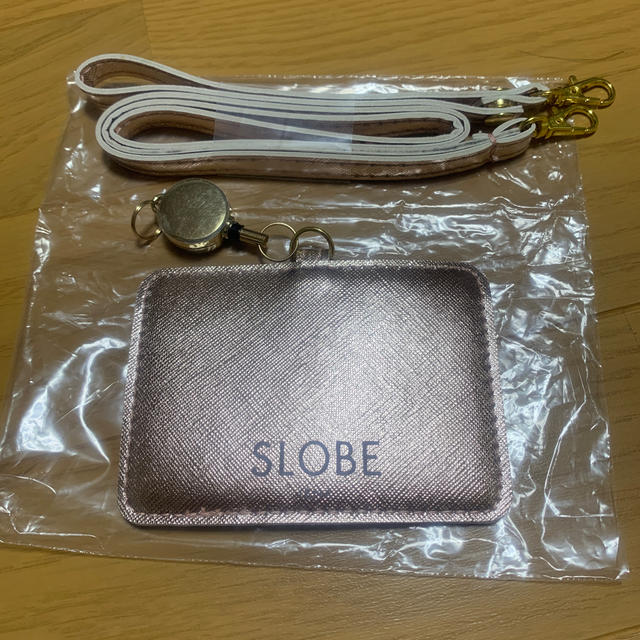 SLOBE IENA(スローブイエナ)のパスケース レディースのファッション小物(名刺入れ/定期入れ)の商品写真