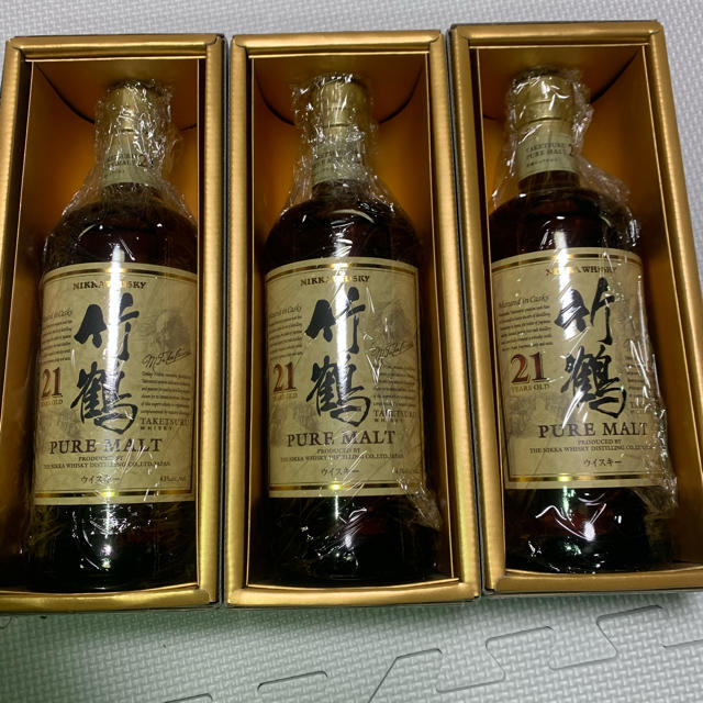 ニッカウヰスキー(ニッカウイスキー)の値下げ！！　竹鶴21年 700ml 3本セット　化粧箱付 食品/飲料/酒の酒(ウイスキー)の商品写真