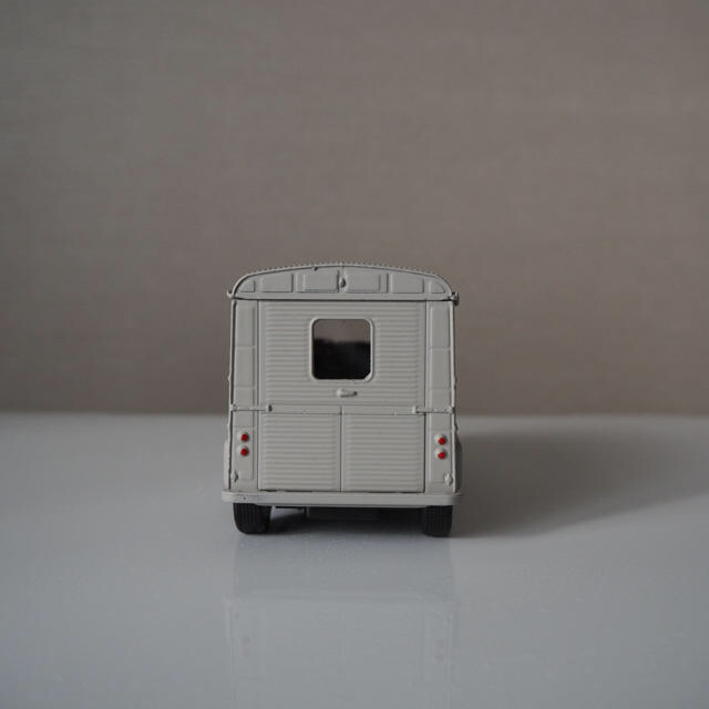 未開封✩シトロエン  Citroen ミニカー トラック バン　タイプH エンタメ/ホビーのおもちゃ/ぬいぐるみ(ミニカー)の商品写真
