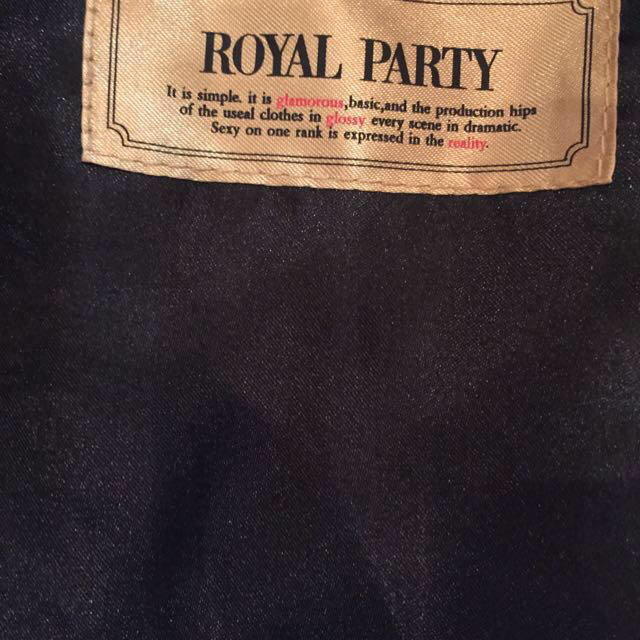 ROYAL PARTY(ロイヤルパーティー)の新品❤️ロイヤルパーティーファーベスト レディースのジャケット/アウター(毛皮/ファーコート)の商品写真