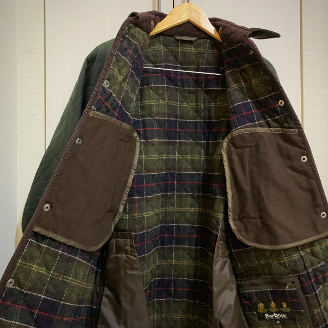 Barbour(バーブァー)の美品！ メンズ用バブアー カーキ メンズのジャケット/アウター(ブルゾン)の商品写真