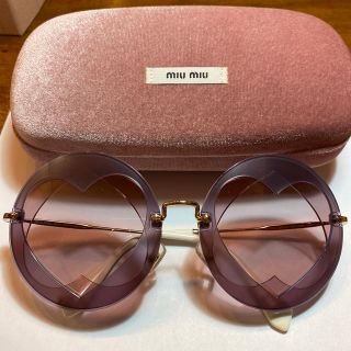 ミュウミュウ ハートサングラス サングラス メガネ レディース の通販 27点 Miumiuのレディースを買うならラクマ