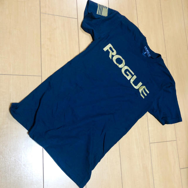 ROGUE FITNESS Tシャツ