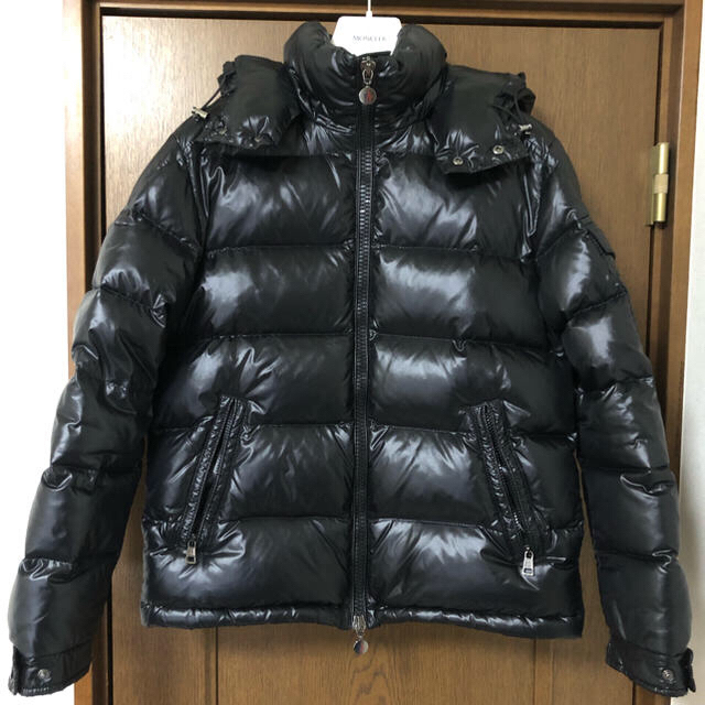 Moncler Maya ダウンジャケット