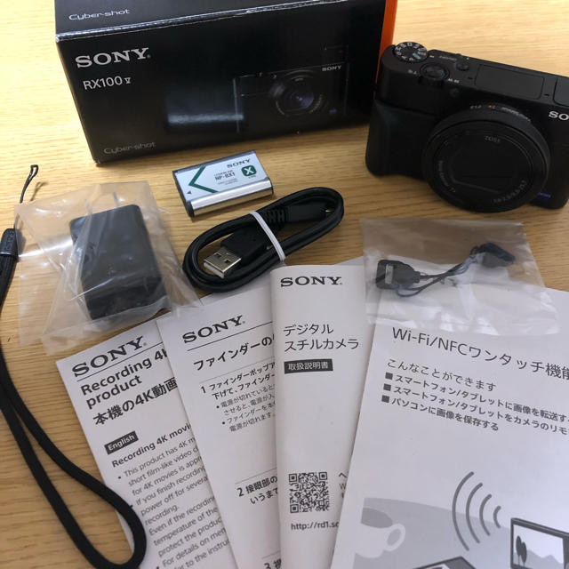 SONY(ソニー)の【良品】SONY RX100M5 デジカメ スマホ/家電/カメラのカメラ(コンパクトデジタルカメラ)の商品写真