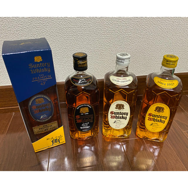 サントリー(サントリー)のサントリー　入手困難　角瓶4本セット 食品/飲料/酒の酒(ウイスキー)の商品写真