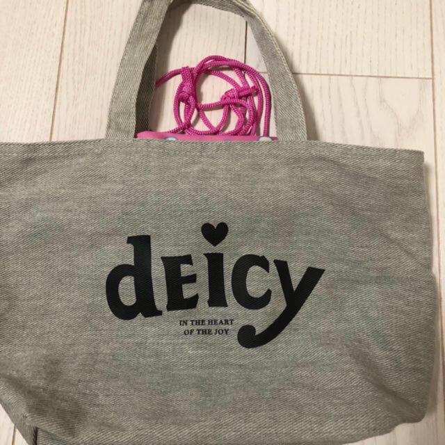 deicy(デイシー)のデイシー　トートバッグ　ハンドバッグ　美品　ディズニー　ミッキー　DEICY レディースのバッグ(トートバッグ)の商品写真