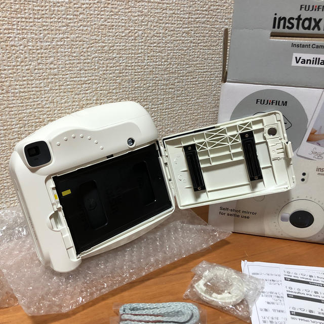 富士フイルム - FUJIFILM インスタントカメラ チェキ instax mini 8 白の通販 by TMD's Shop｜フジフイルム