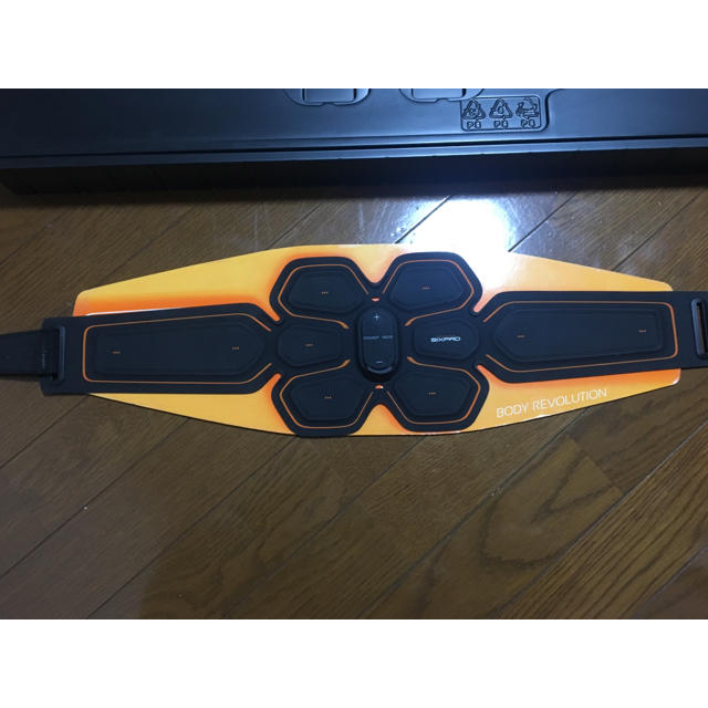 SIXPAD - sixpad abs belt S/M/Lの通販 by しゅん's shop｜シックスパッドならラクマ お得好評