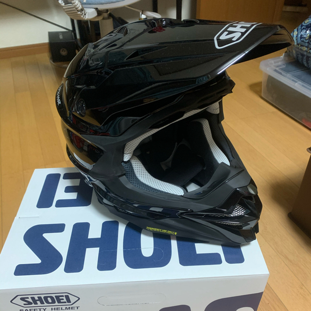 SHOEI VFX-WR ブラック　ヘルメット　新品未使用　ゴーグル付きのサムネイル