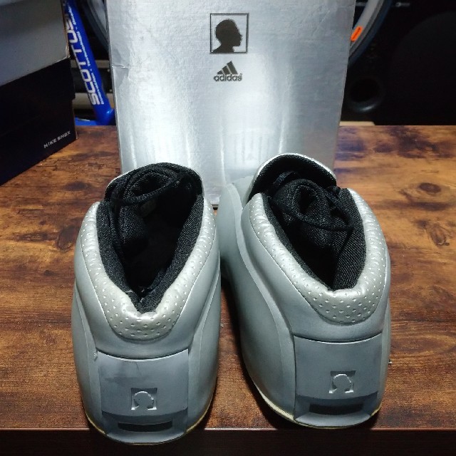 adidas(アディダス)のadidas KOBE TWO メンズの靴/シューズ(スニーカー)の商品写真