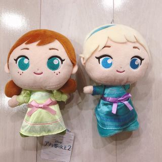 アナトユキノジョオウ(アナと雪の女王)のアナ　エルサ　幼少期　ぬいぐるみ(キャラクターグッズ)