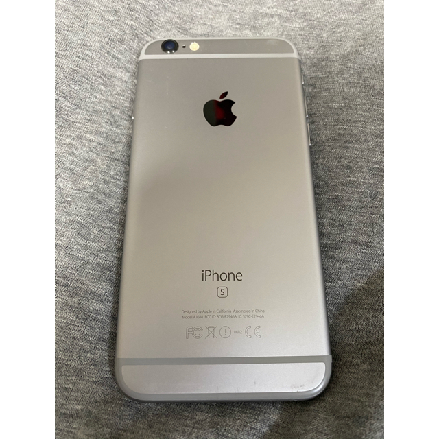 Apple(アップル)の【美品】iPhone6s 64GB space gray au系SIM使用可能 スマホ/家電/カメラのスマートフォン/携帯電話(スマートフォン本体)の商品写真