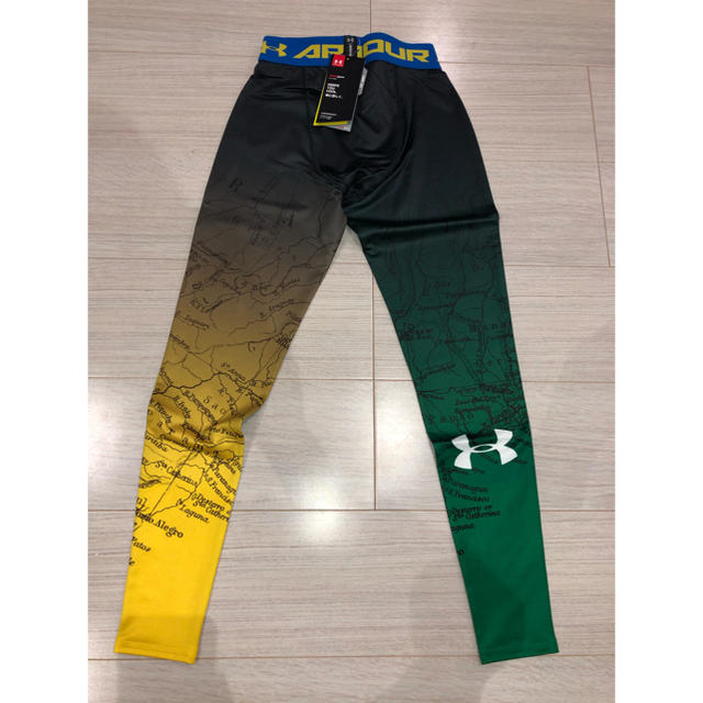 UNDER ARMOUR(アンダーアーマー)のアンダーアーマー  メンズ　レギンス　Sサイズ　新品 メンズのレッグウェア(レギンス/スパッツ)の商品写真