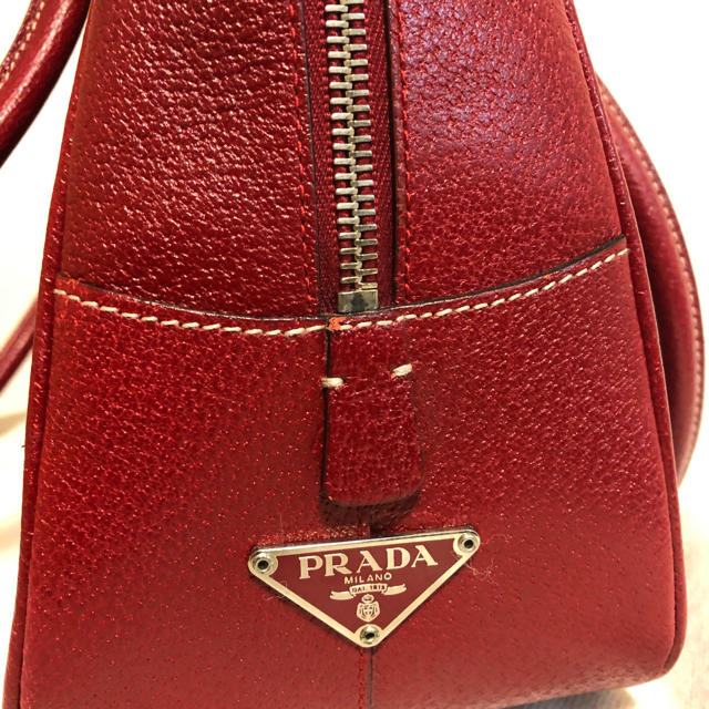 PRADAバック