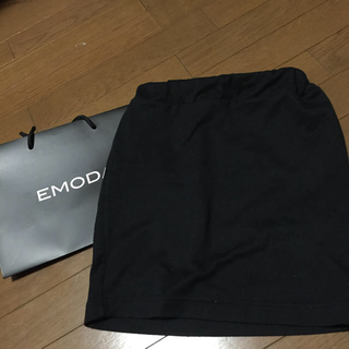 エモダ(EMODA)のEMODAのタイトスカート(ひざ丈スカート)