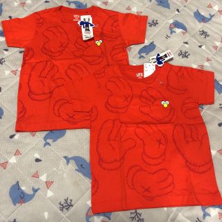 ユニクロ(UNIQLO)の♡新品未使用 KAWS UNIQLO コラボTシャツ 2枚セット♡(Tシャツ/カットソー)