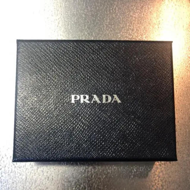 PRADA(プラダ)のPRADA プラダ名刺入れ　カードケース レディースのファッション小物(名刺入れ/定期入れ)の商品写真