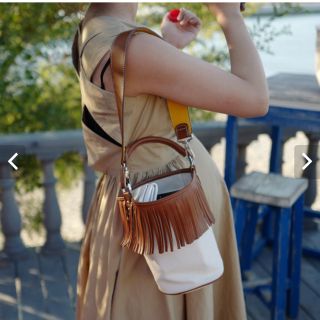 ロンハーマン(Ron Herman)のAyako bag フリンジ バッグ　Fringe Bucket Bag(ハンドバッグ)