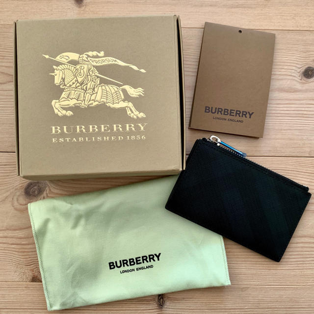 BURBERRY(バーバリー)の（ごんちゃん様専用）バーバリー カードケース カード入れ 名刺入れ 小銭入れ  メンズのファッション小物(名刺入れ/定期入れ)の商品写真