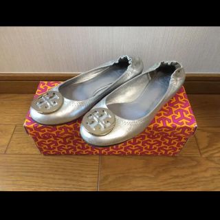 トリーバーチ(Tory Burch)の【エミリー様専用】トリーバーチ レザーフラットシューズ(バレエシューズ)