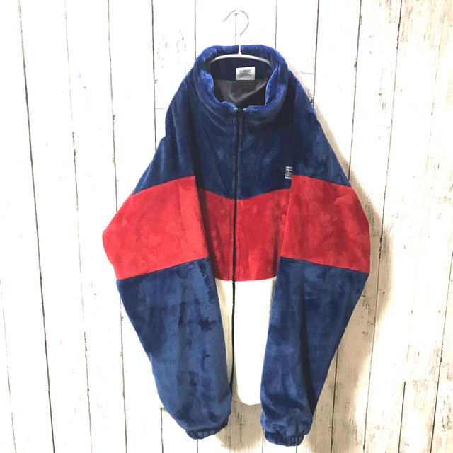 VISION STREET WEAR(ヴィジョン ストリート ウェア)の売切りセール　2018 完売品  VISION STREET WEAR フリース メンズのジャケット/アウター(その他)の商品写真