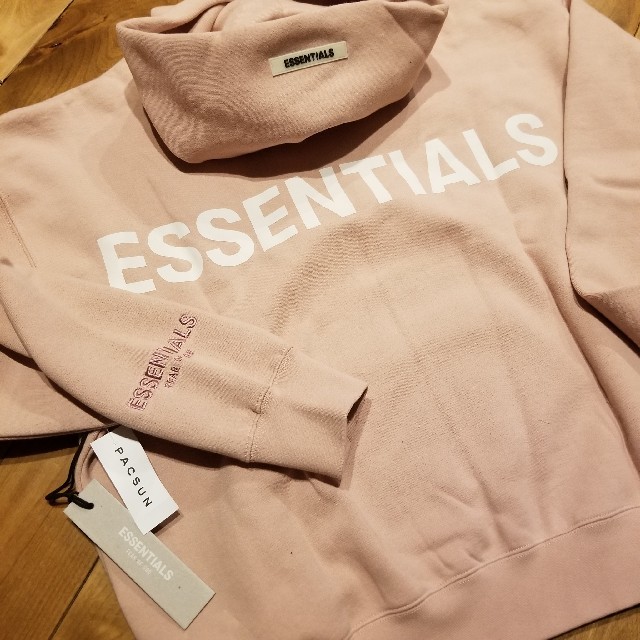 FEAR OF GOD(フィアオブゴッド)のXS ESSENTIALS Pullover Hoodie メンズのトップス(パーカー)の商品写真