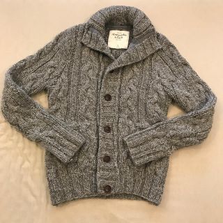 アバクロンビーアンドフィッチ(Abercrombie&Fitch)のAbercrombie & Fitch アバクロ ニットカーディガン  値下げ！(カーディガン)