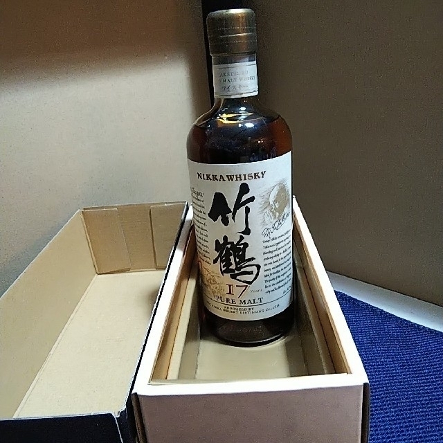 竹鶴17年 ピュアモルト 700ml アルコール43% ニッカウヰスキー 未開封-