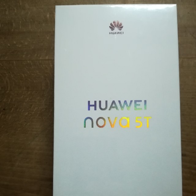 ANDROID(アンドロイド)のHuawei nova5tパープル新品未開封 スマホ/家電/カメラのスマートフォン/携帯電話(スマートフォン本体)の商品写真