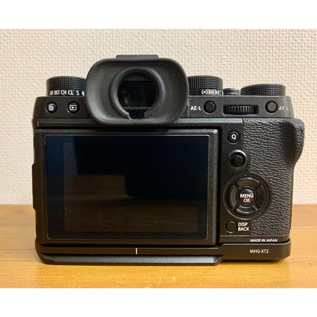富士フイルム(フジフイルム)のFujifilm X-T2 + Fujinon 35mm f2 レンズ スマホ/家電/カメラのカメラ(ミラーレス一眼)の商品写真