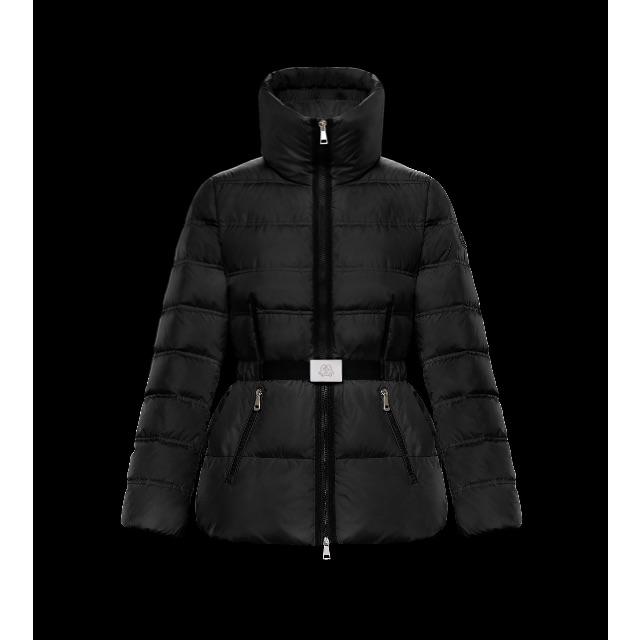 MONCLER ダウンコート 品