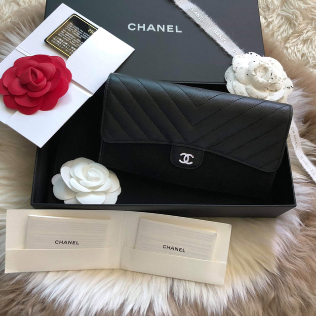 CHANEL シャネル マトラッセ長財布 Vステッチメンズ