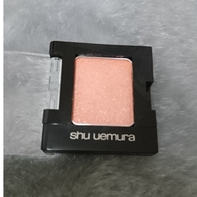 shu uemura(シュウウエムラ)の【1/29限定価格】シュウウエムラ プレスドアイシャドー コスメ/美容のベースメイク/化粧品(アイシャドウ)の商品写真