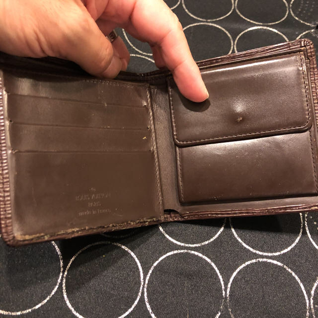 LOUIS VUITTON(ルイヴィトン)のルイヴィトン エピ 二つ折り財布 メンズのファッション小物(折り財布)の商品写真