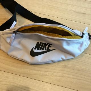 ナイキ(NIKE)のナイキ　ショルダーバッグ(ショルダーバッグ)