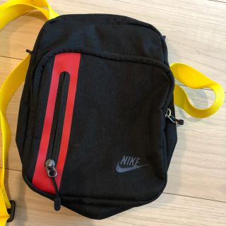 ナイキ(NIKE)のナイキ　ショルダーバッグ(ショルダーバッグ)