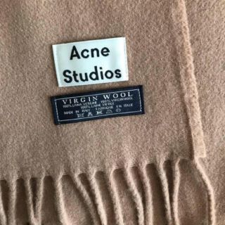 アクネ(ACNE)のアクネストゥディオ ストール ベージュ (マフラー/ショール)