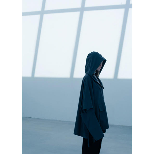 SUNSEA(サンシー)のstein | OVERSIZED DIVIDE SLEEVE ANORAK  メンズのジャケット/アウター(その他)の商品写真