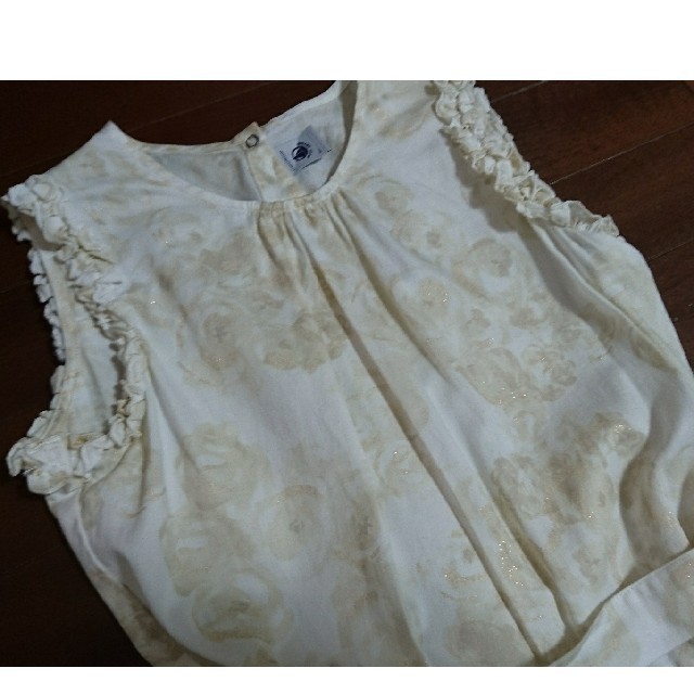 PETIT BATEAU(プチバトー)の美品プチバトー☆PETITBATEAU ラメ花柄ワンピース☆12ans152㎝ キッズ/ベビー/マタニティのキッズ服女の子用(90cm~)(ワンピース)の商品写真