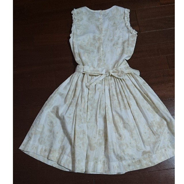 PETIT BATEAU(プチバトー)の美品プチバトー☆PETITBATEAU ラメ花柄ワンピース☆12ans152㎝ キッズ/ベビー/マタニティのキッズ服女の子用(90cm~)(ワンピース)の商品写真