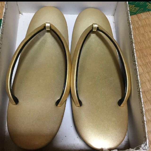 和装 着物 草履 下駄 ゴールド レディースの靴/シューズ(下駄/草履)の商品写真