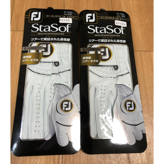 FootJoy(フットジョイ)のフットジョイ　ステイソフ　ゴルフ グローブ　左手用 スポーツ/アウトドアのゴルフ(その他)の商品写真