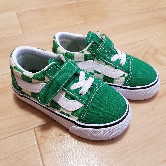 VANS(ヴァンズ)のVANS オールドスクール キッズ/ベビー/マタニティのベビー靴/シューズ(~14cm)(スニーカー)の商品写真