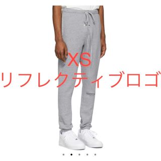 フィアオブゴッド(FEAR OF GOD)のXS fog essentials リフレクティブロゴ グレー スウェットパンツ(その他)