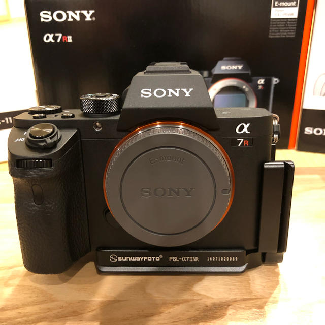 海外最新 SONY - SONY α7RII ボディ ミラーレス一眼 - smartstore.am