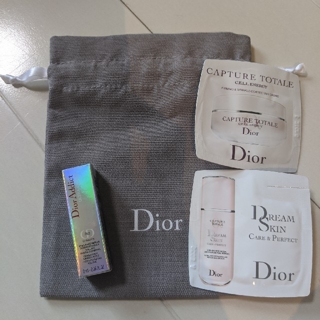 Christian Dior(クリスチャンディオール)のChristian Dior 巾着＋サンプルセット コスメ/美容のキット/セット(サンプル/トライアルキット)の商品写真