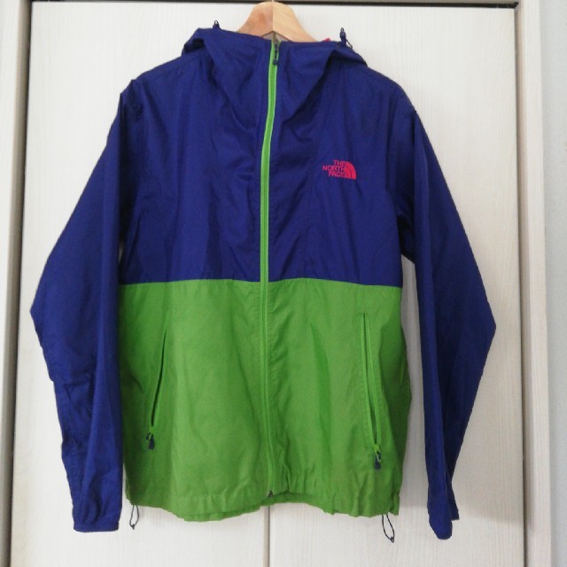 THE NORTH FACE(ザノースフェイス)のこんどう様専用　ノースフェイス　THE NORTHFACE　ナイロンパーカー メンズのジャケット/アウター(マウンテンパーカー)の商品写真